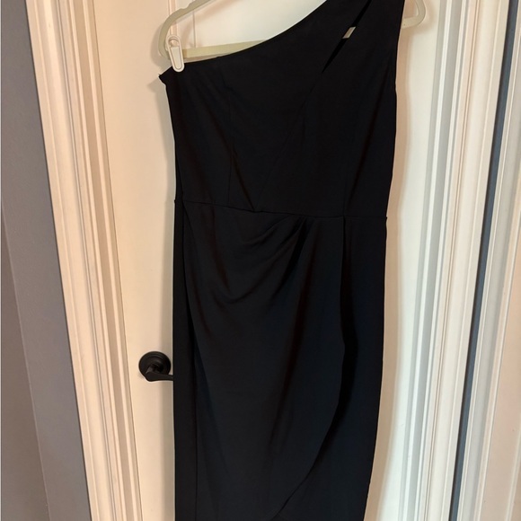 PrettyGarden Dresses & Skirts - Chic One-Shoulder Black Dress